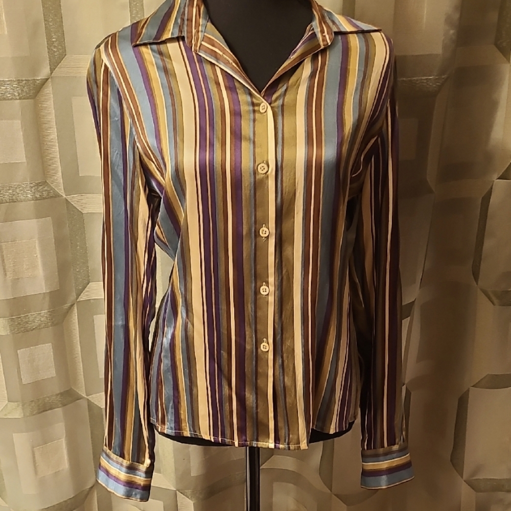 Vibrant Blue and Purple Button Down Shirt with Notched Collar and Long Sleeves